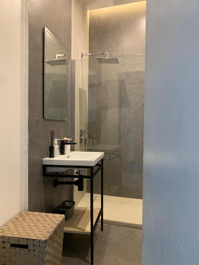 Chez Rima // Studio Tres Chaleureux F1 // Tres Bien Situe Дакар Екстериор снимка