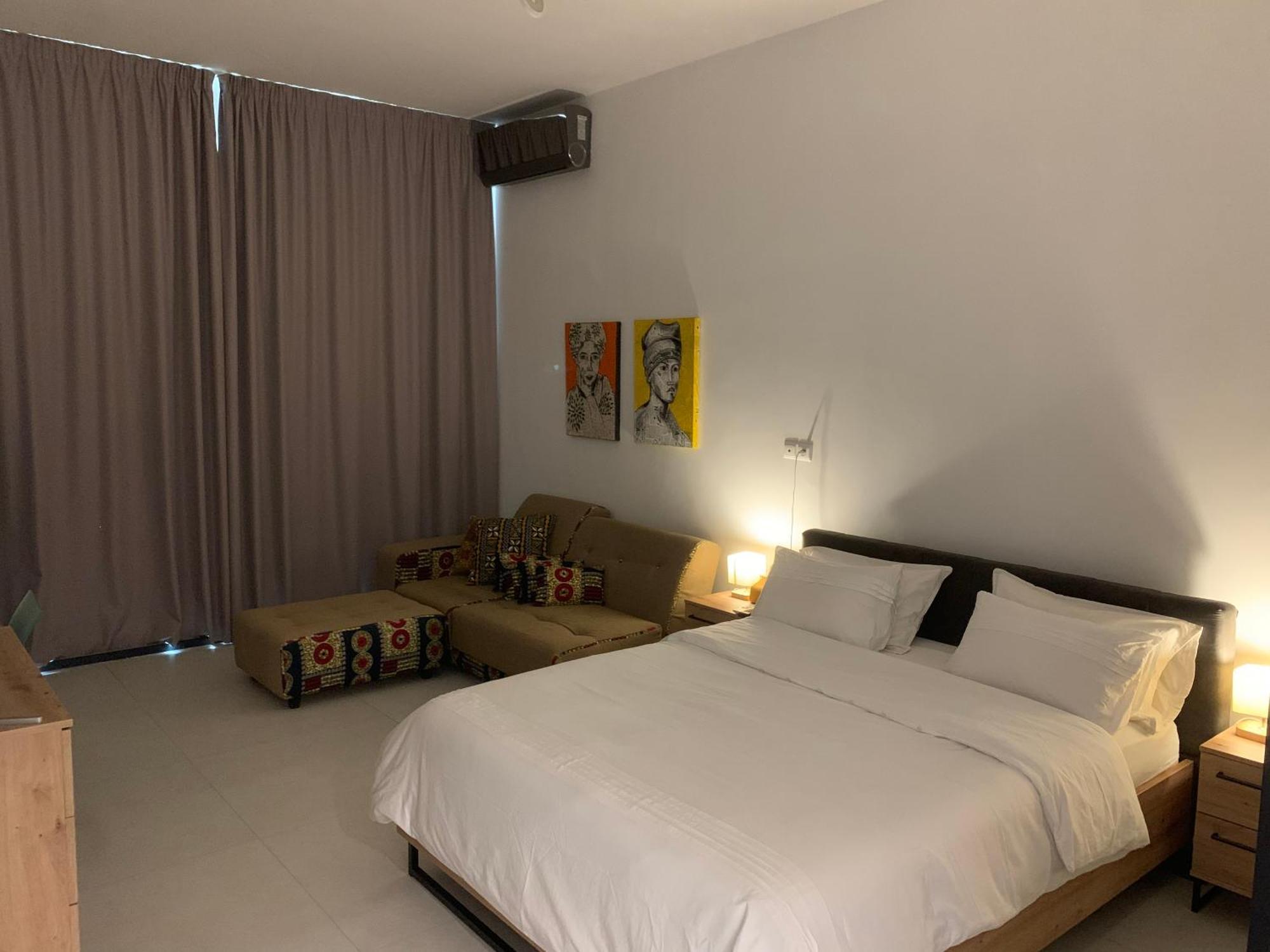 Chez Rima // Studio Tres Chaleureux F1 // Tres Bien Situe Дакар Екстериор снимка